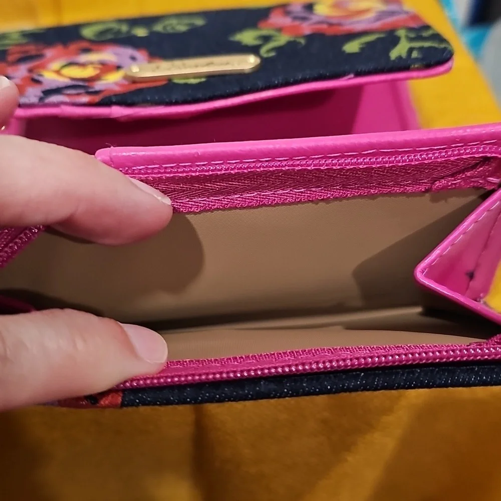 Buxton RFID blocking multi-organizer wallet and luggage tag set NWT